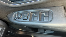 Honda HR-V 1.5 i-VTEC SE Navi CVT 5dr Petrol Hatchback